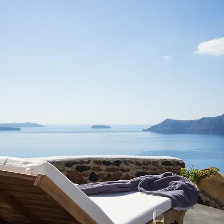 Perivolas 5* Oia (Santorini)