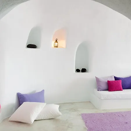 Perivolas Hotel Oia (Santorini)