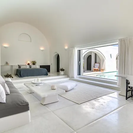 Perivolas 5* Oia (Santorini)